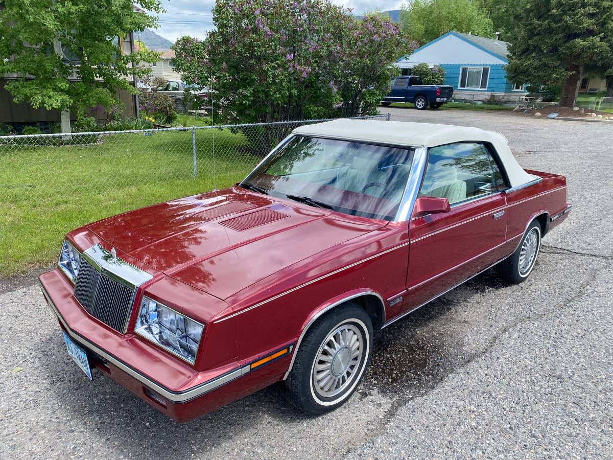 Chrysler-Lebaron-convertible-1985-1