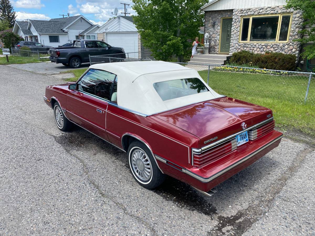 Chrysler-Lebaron-convertible-1985-7