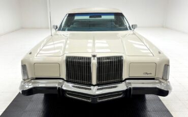 Chrysler-New-Yorker-1976-7