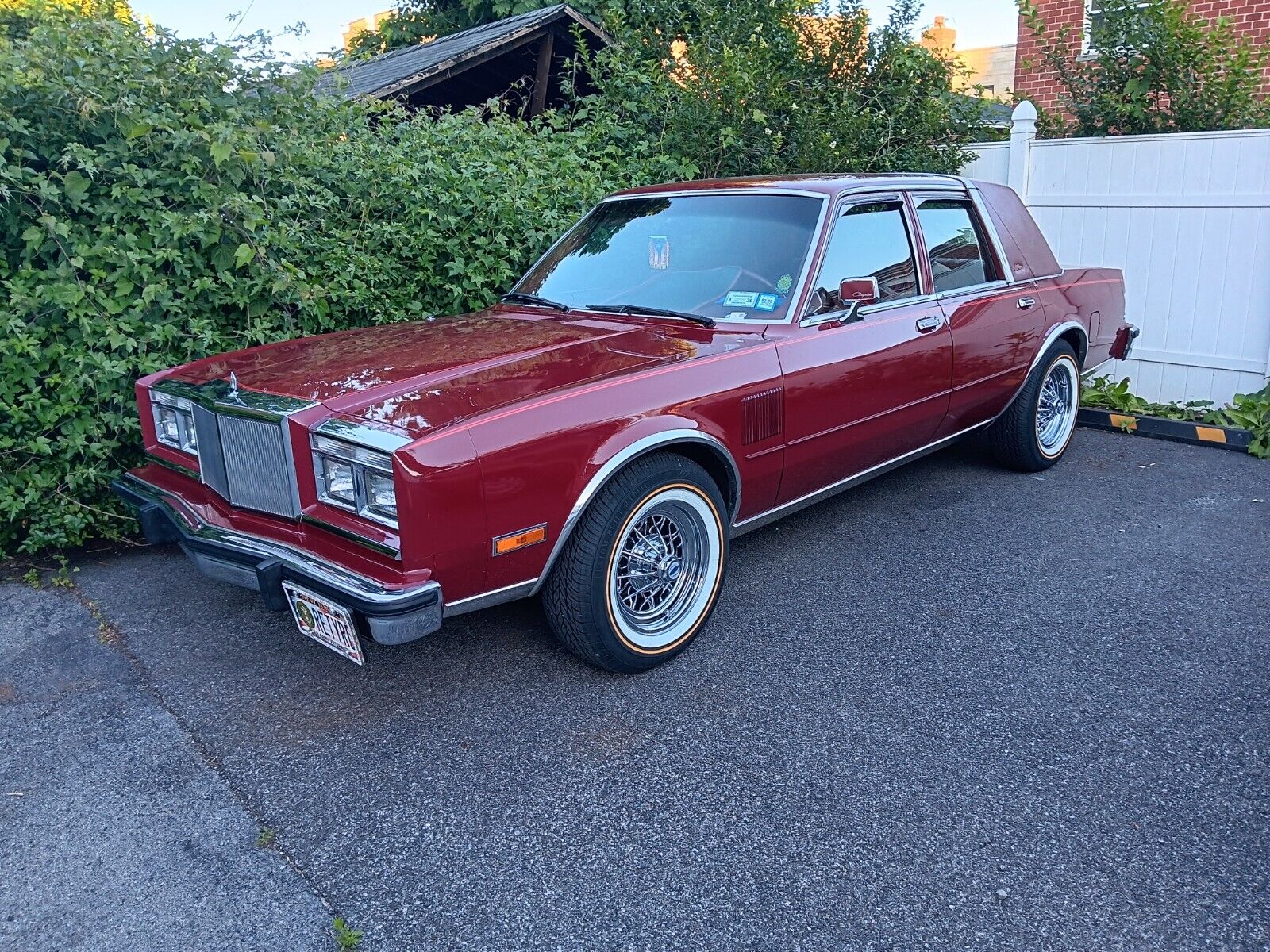 Chrysler-New-Yorker-Berline-1987-5