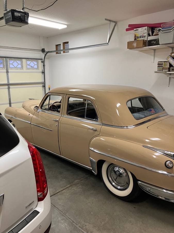 Chrysler-New-yorker-highlander-1949-12