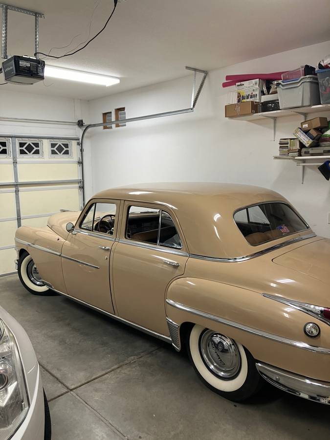 Chrysler-New-yorker-highlander-1949-4