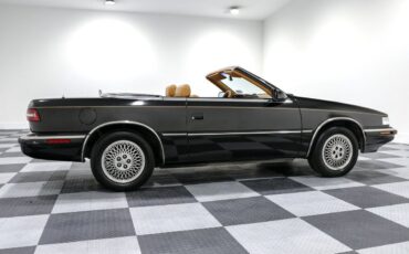 Chrysler-TC-by-Maserati-Cabriolet-1990-15