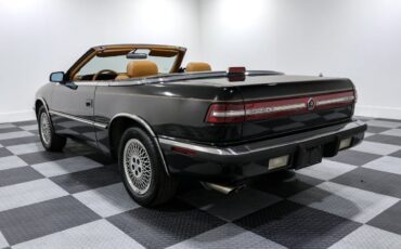 Chrysler-TC-by-Maserati-Cabriolet-1990-8