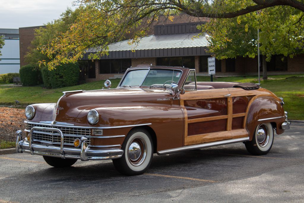 Chrysler TOWN AND COUNTR  1948 à vendre