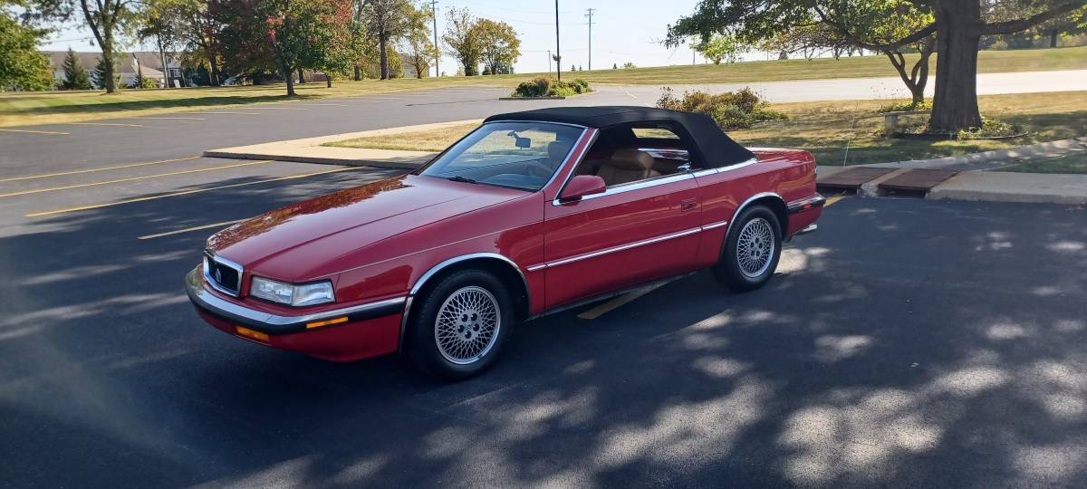 Chrysler-Tc-by-maserati-1989-6