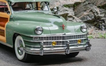 Chrysler-Town-Country-1947-1