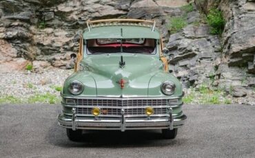 Chrysler-Town-Country-1947-9