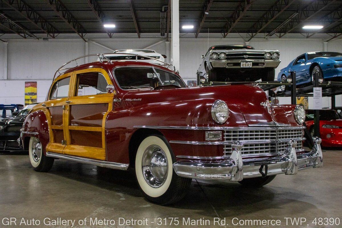 Chrysler-Town-Country-1948-8