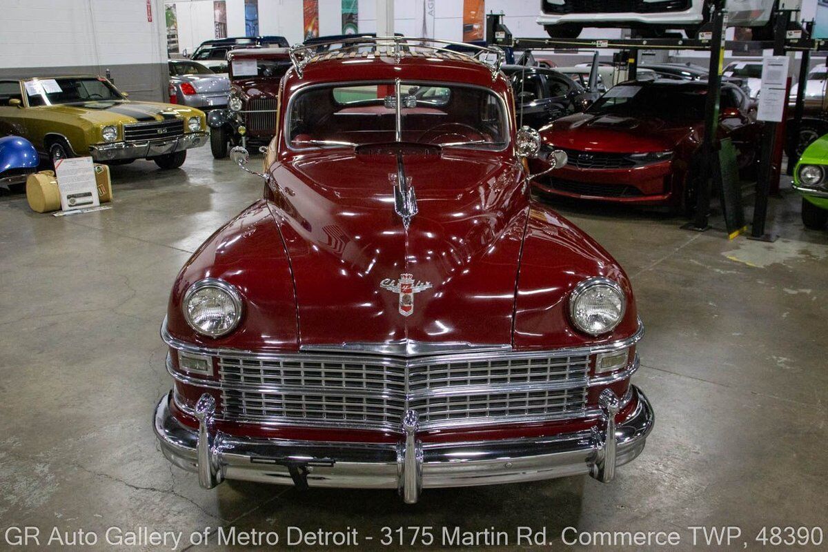 Chrysler-Town-Country-1948-9