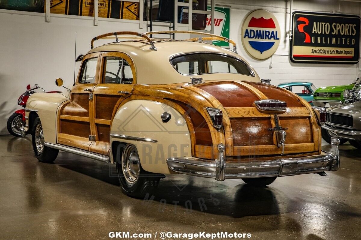 Chrysler-Town-and-Country-Berline-1947-11