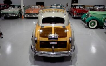 Chrysler-Town-and-Country-Berline-1948-9