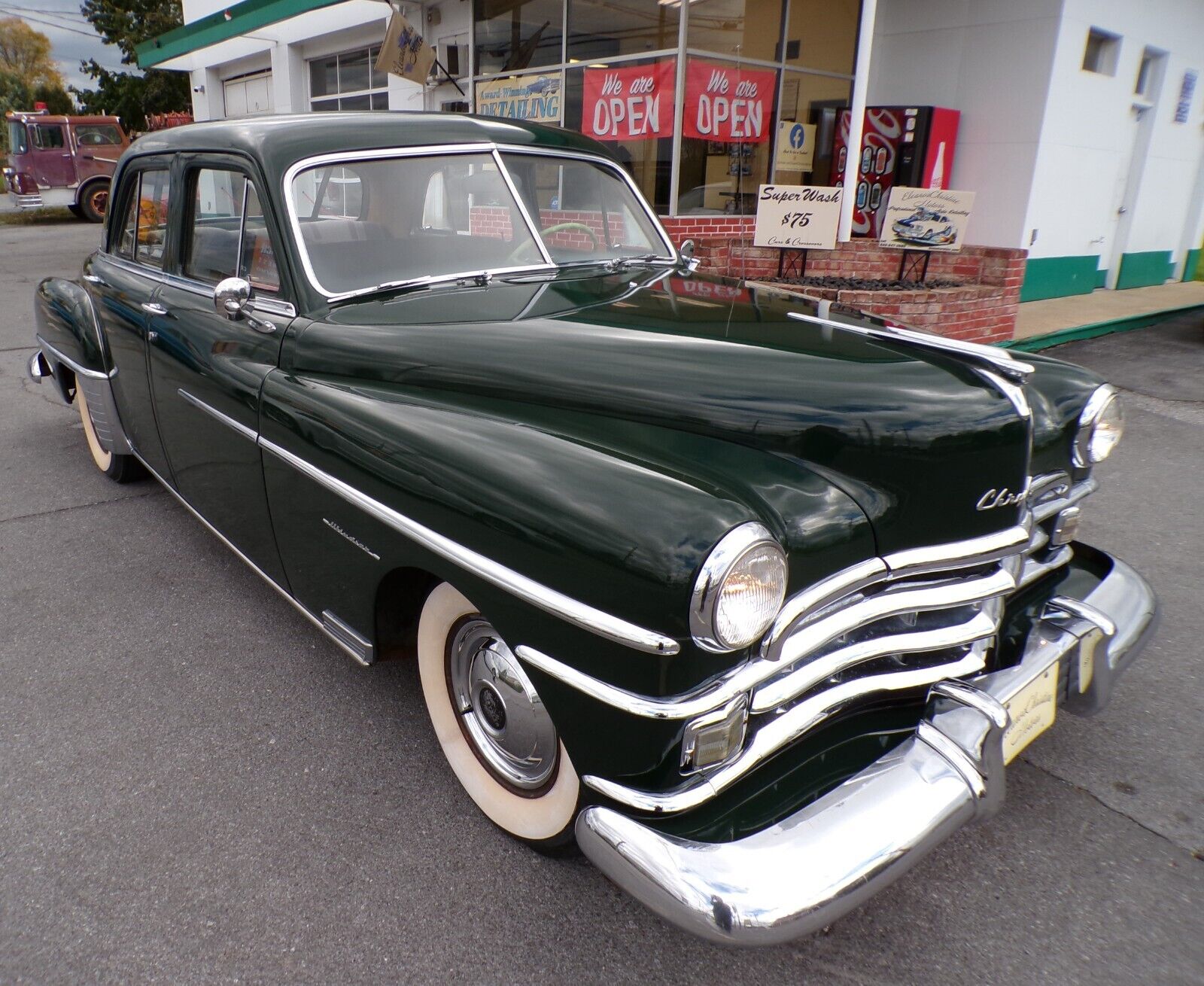 Chrysler-Windsor-Berline-1950-2