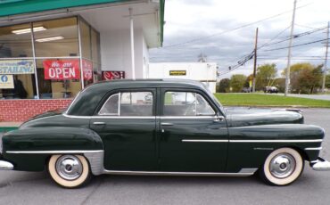 Chrysler-Windsor-Berline-1950-3