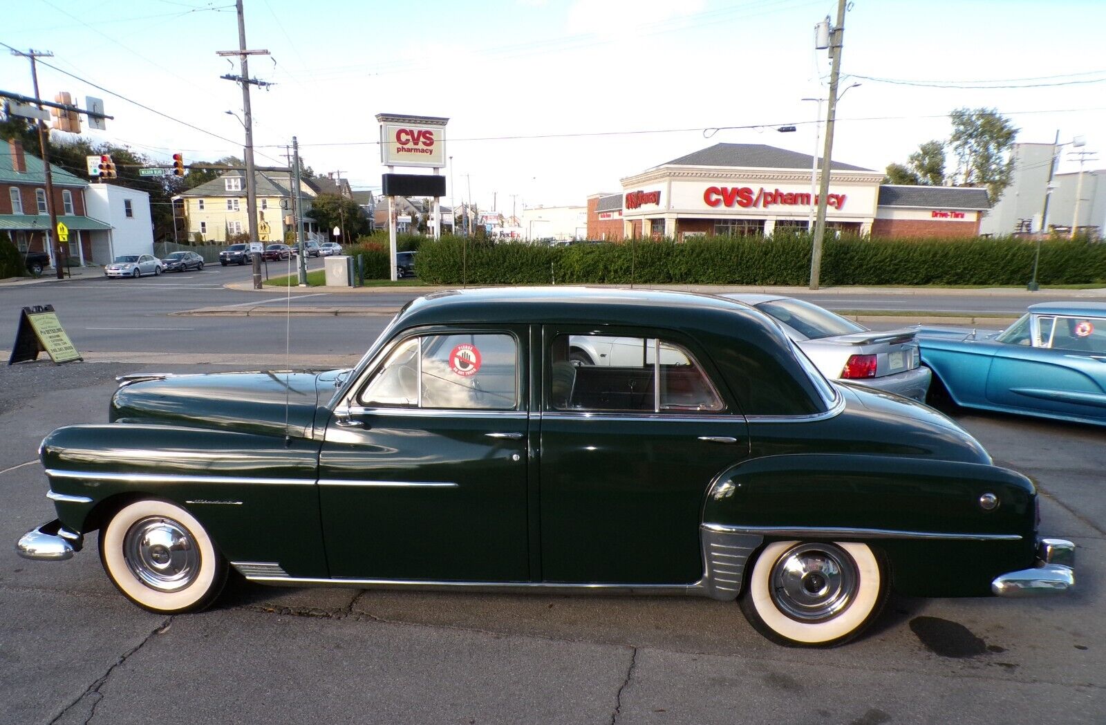 Chrysler-Windsor-Berline-1950-7