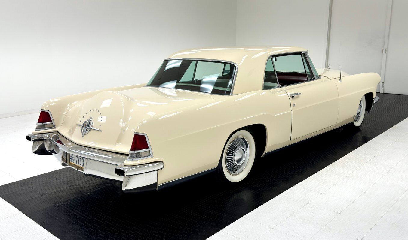 Continental-Mark-II-1956-4