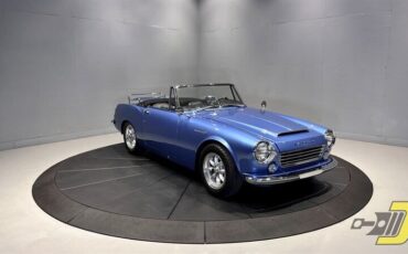 Datsun-1600-Cabriolet-1967-12