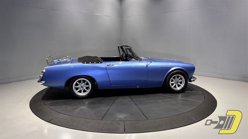 Datsun-1600-Cabriolet-1967-9