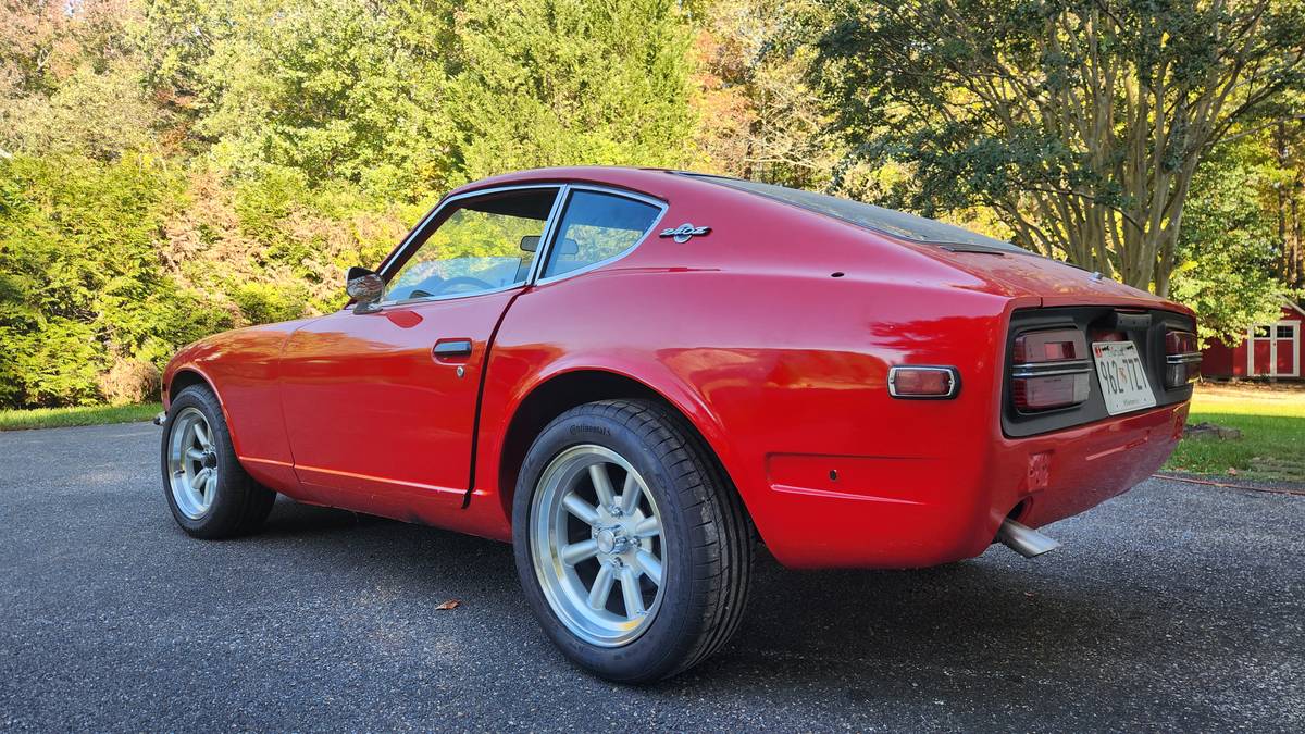 Datsun-240z-1971-4