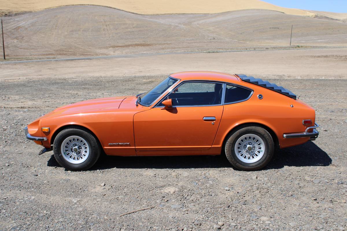 Datsun-240z-1972-2