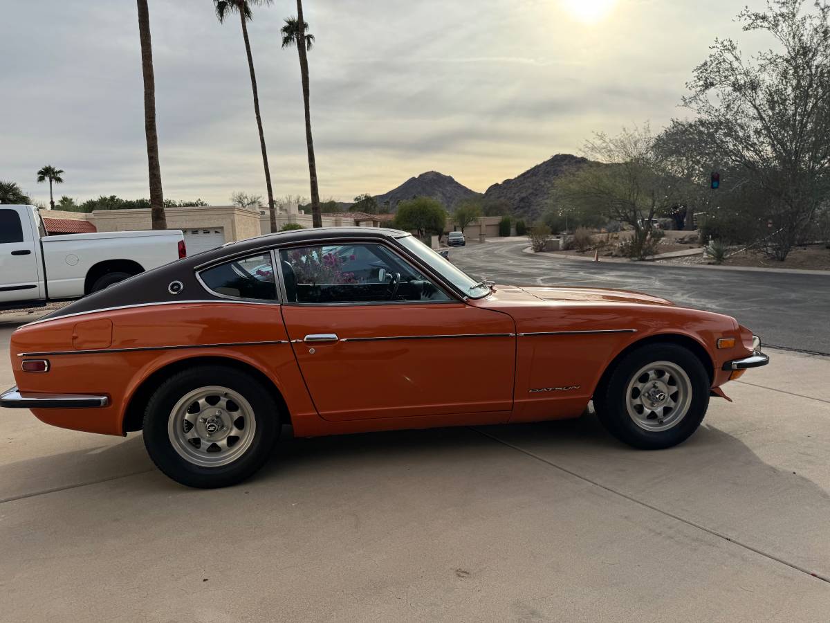 Datsun-240z-1973-2