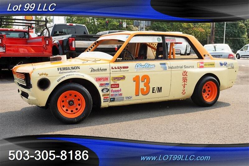 Datsun-510-2-doors-race-car-v6-1969-3