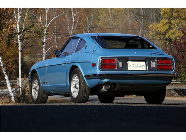 Datsun-Z-Series-Coupe-1976-10