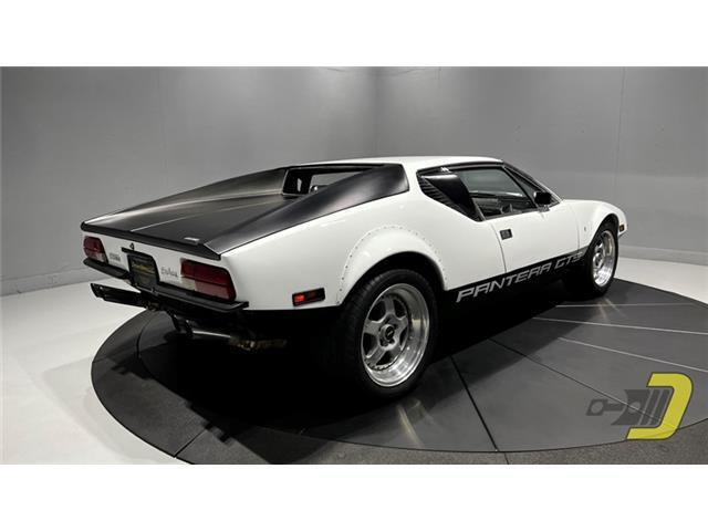 De-Tomaso-Pantera-1972-25