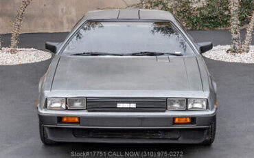 DeLorean-DMC-12-1981-1