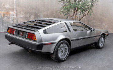 DeLorean-DMC-12-1981-4