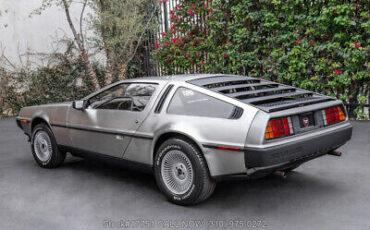 DeLorean-DMC-12-1981-7