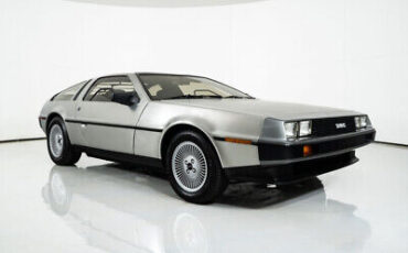 DeLorean-DMC-12-Coupe-1981-13