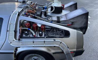 DeLorean-DMC-12-Coupe-1981-5