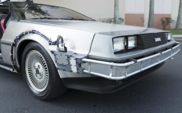 DeLorean-DMC-12-Coupe-1981-6