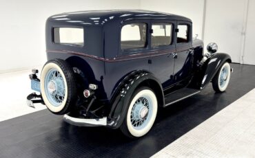 DeSoto-6-SA-Series-Berline-1932-4