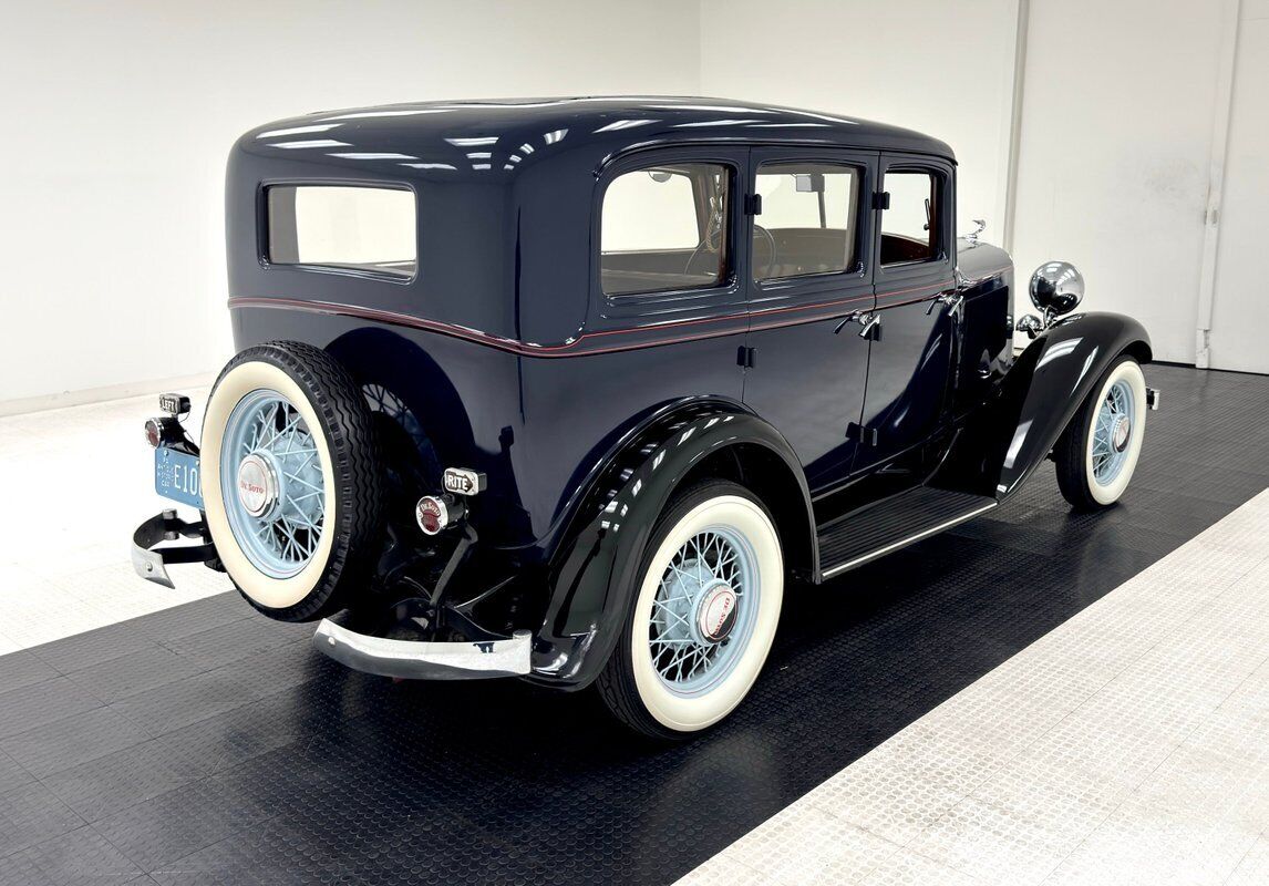 DeSoto-6-SA-Series-Berline-1932-4