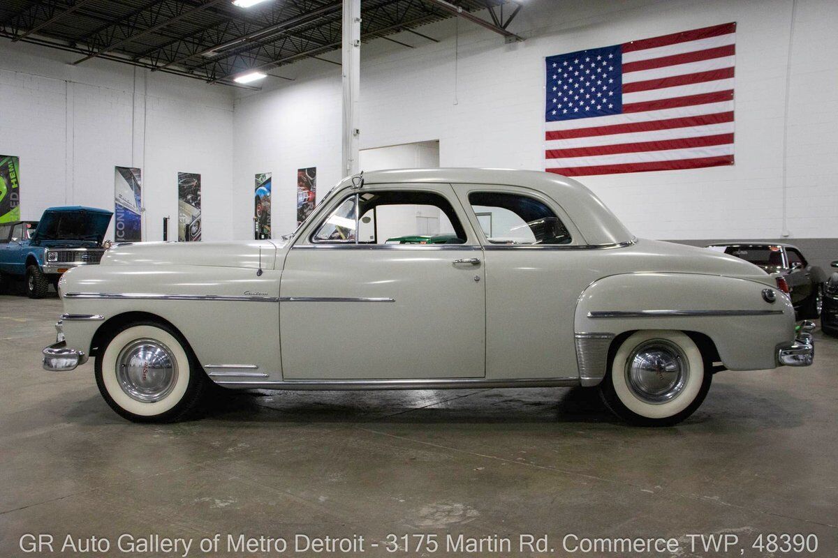 DeSoto-Custom-1949-2