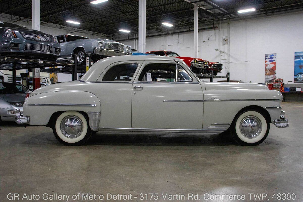 DeSoto-Custom-1949-6