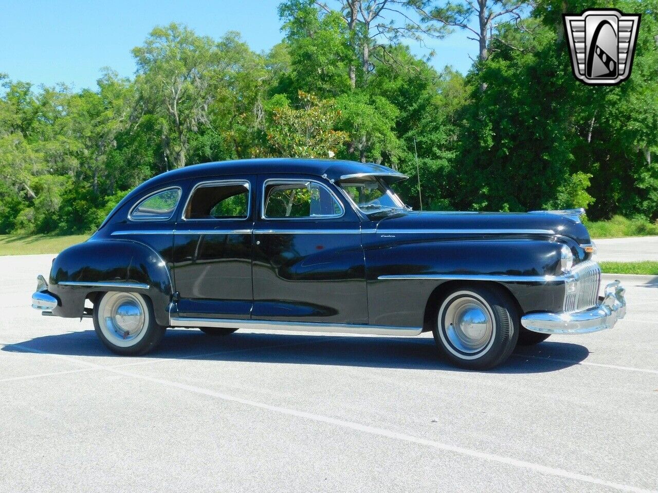 DeSoto-Deluxe-1948-7