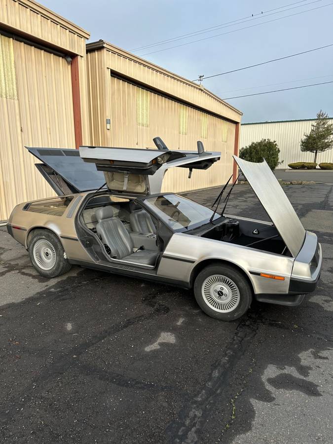 Delorean-Dmc-1981-4