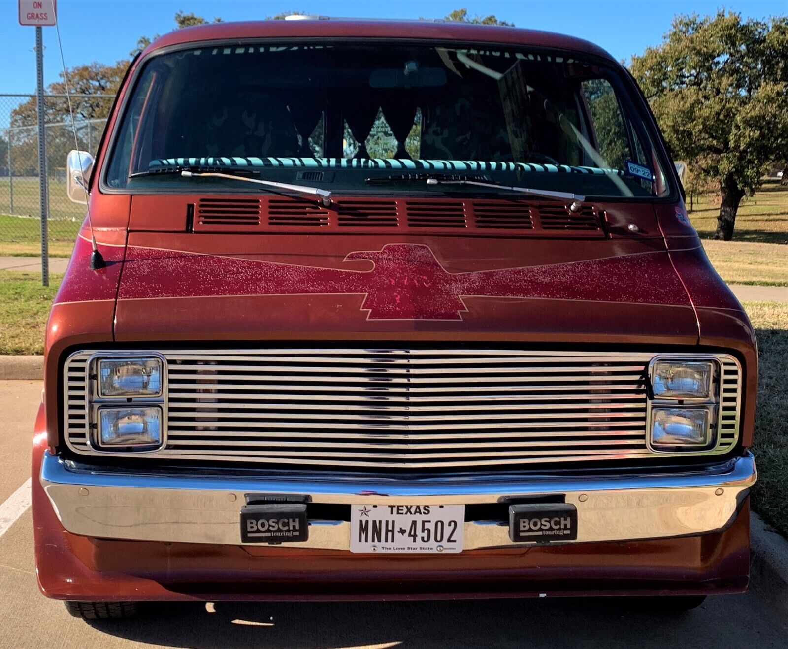 Dodge-B200-Van-1977-4