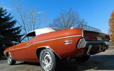 Dodge-Challenger-1970-10