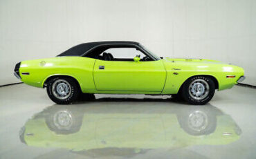 Dodge-Challenger-1970-11