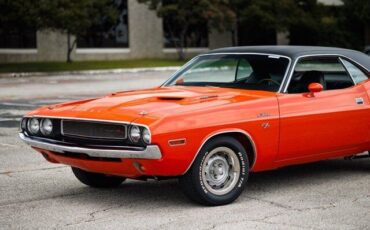 Dodge-Challenger-1970-12