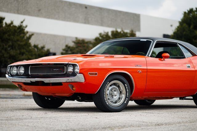 Dodge-Challenger-1970-13