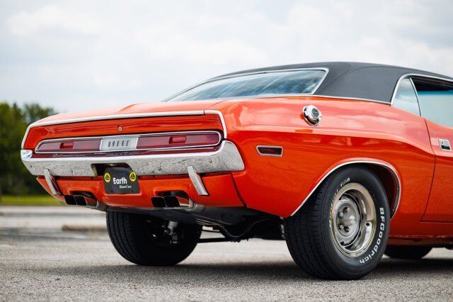 Dodge-Challenger-1970-16