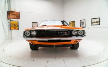 Dodge-Challenger-1970-16