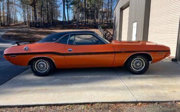 Dodge-Challenger-1970-18