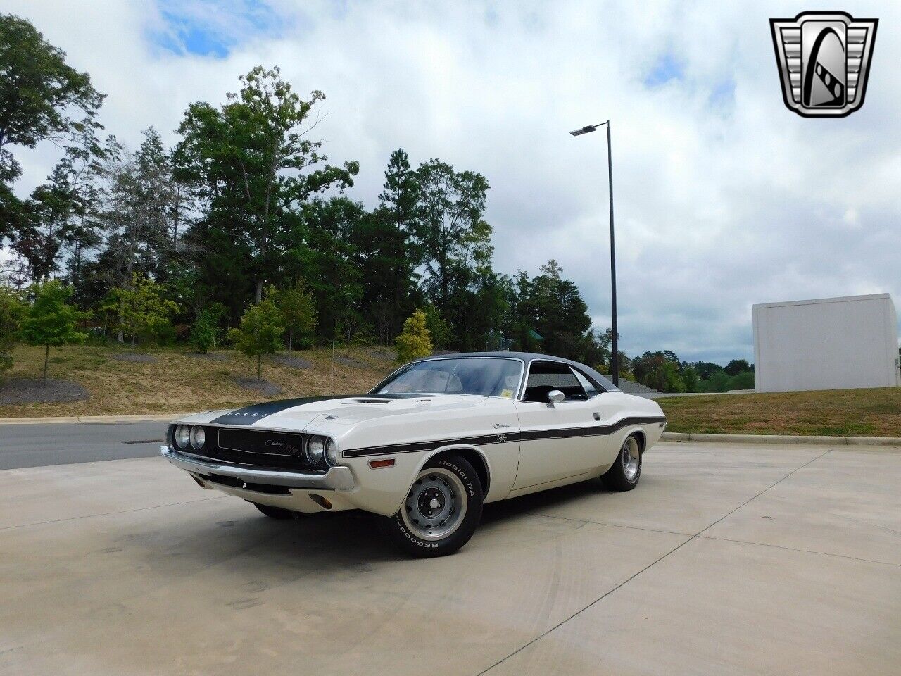 Dodge-Challenger-1970-2