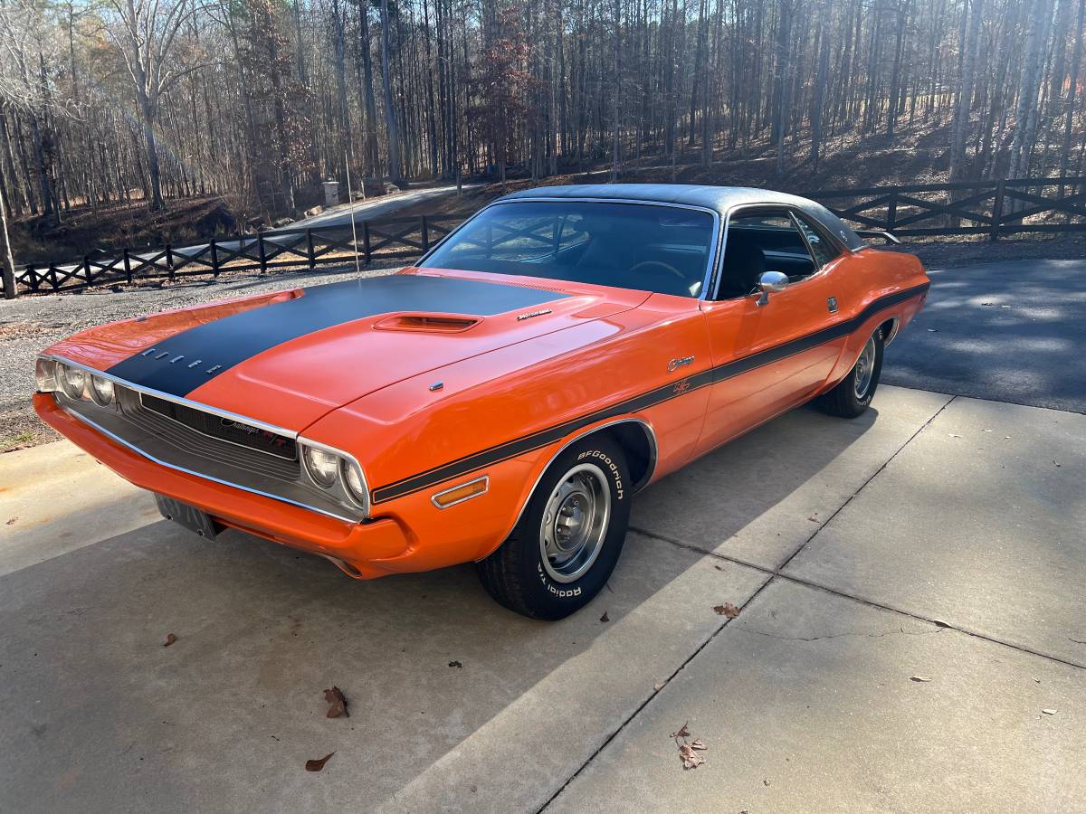 Dodge-Challenger-1970-2